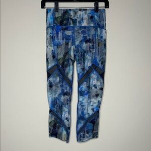 lululemon athletica blue multicolored cropped leggings